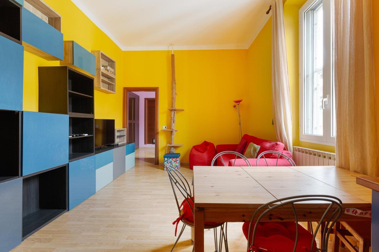 Milano Viale Umbria Colorful Apartment Exterior photo